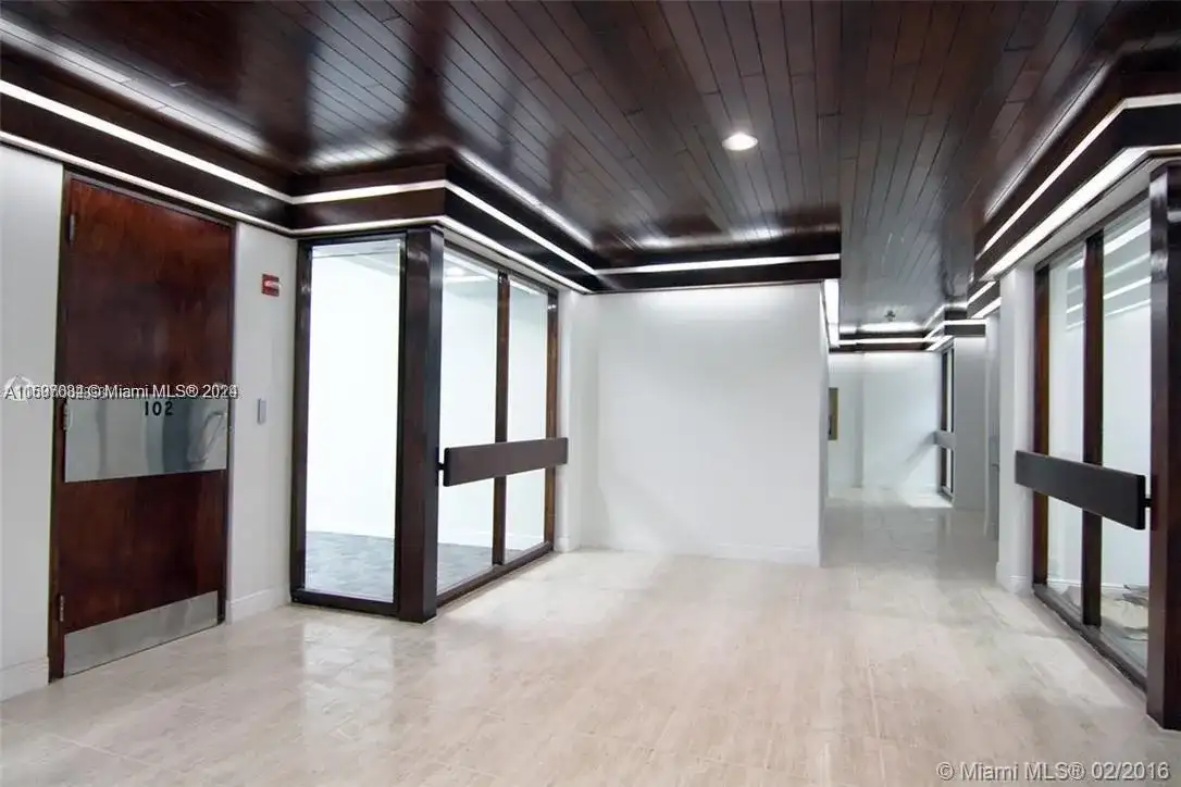 13499 Biscayne Blvd, North Miami FL 33181 photo 3