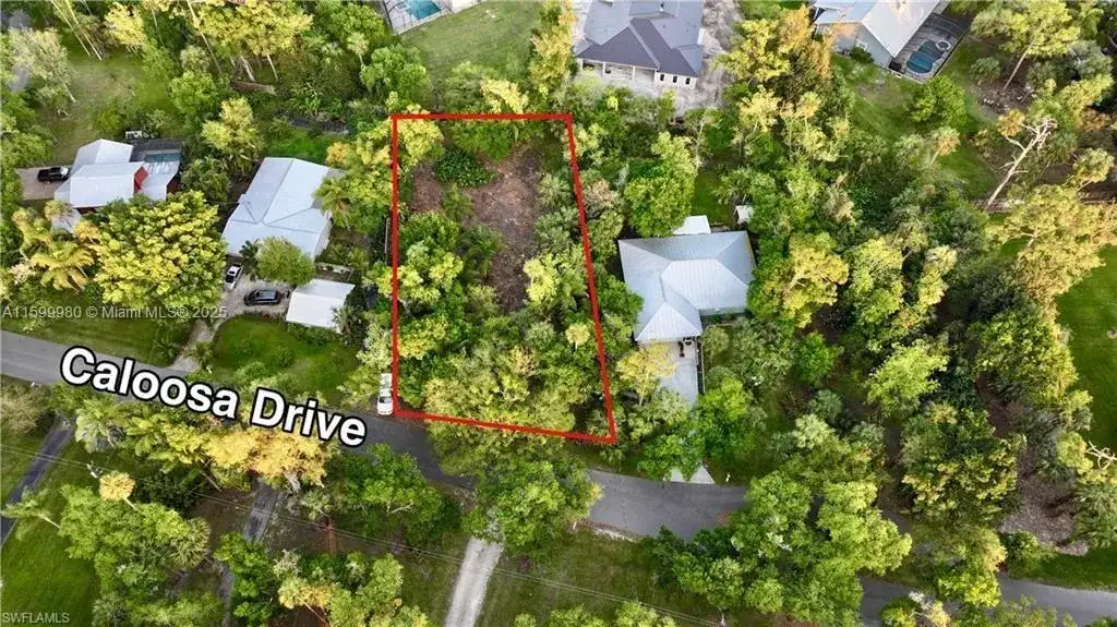 385 Caloosa Dr, La Belle FL 33935 photo 4