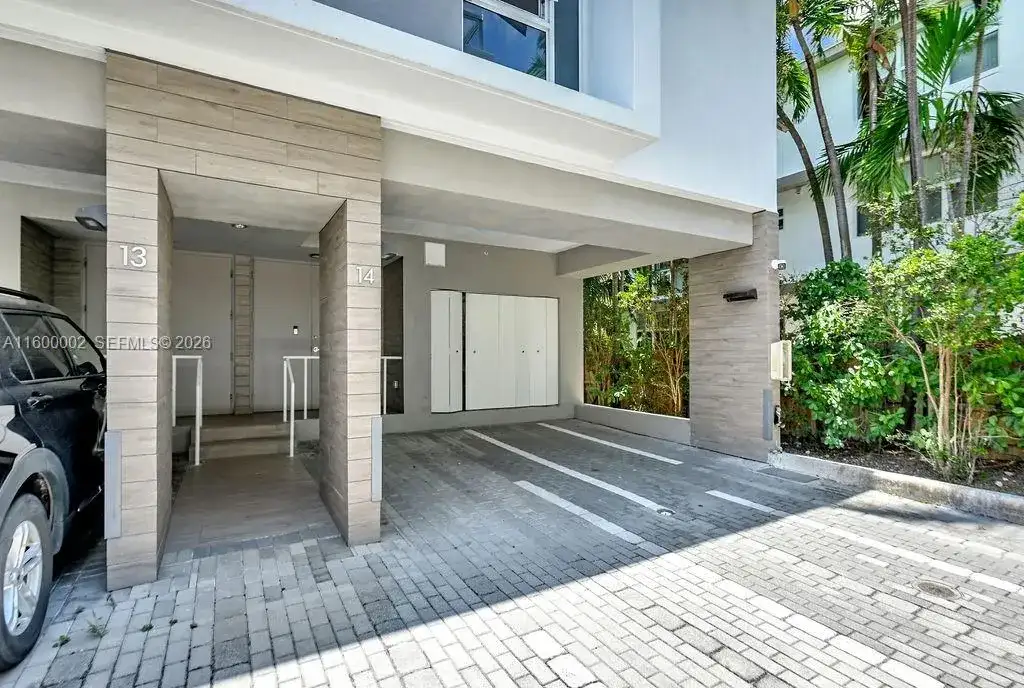 1000 99th St # 14, Bay Harbor Islands FL 33154 photo 3