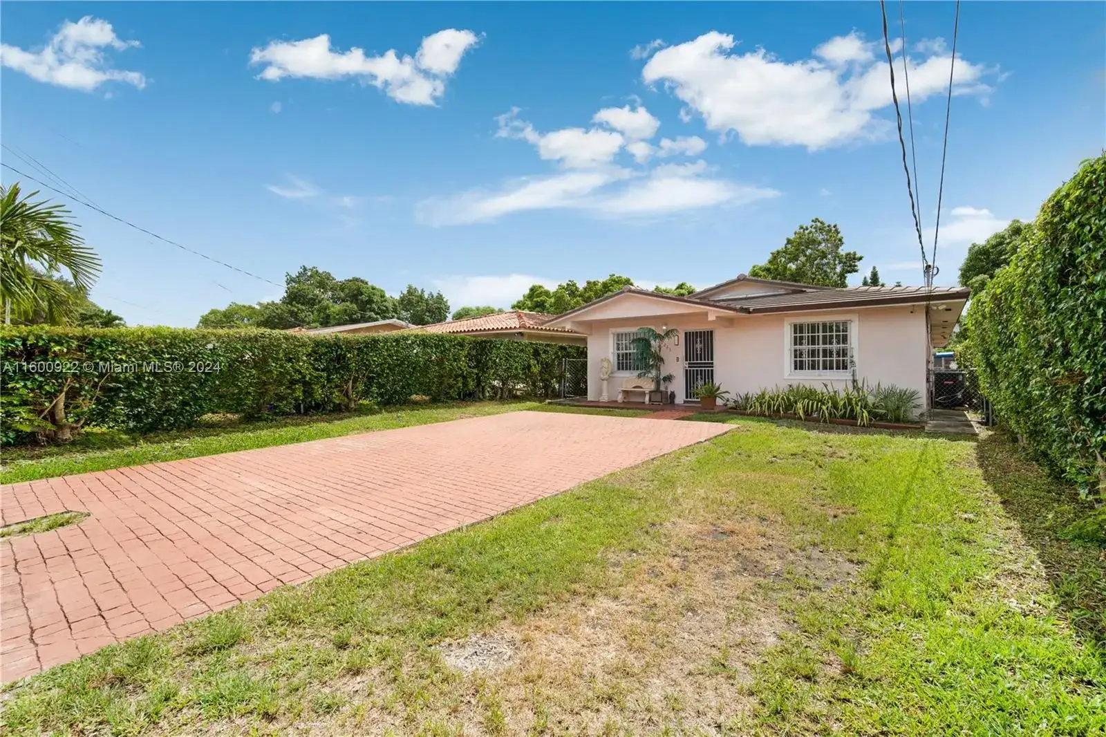 2245 SW 62nd Ave, Miami FL 33155 photo 2