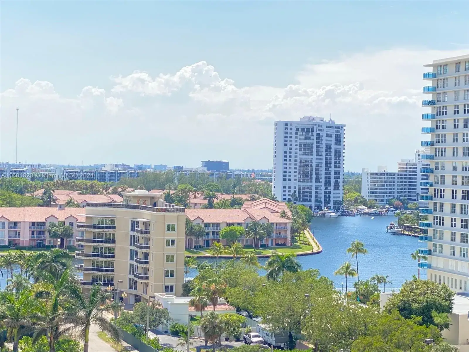 3901 S Ocean Dr # 10P, Hollywood FL 33019 photo 2