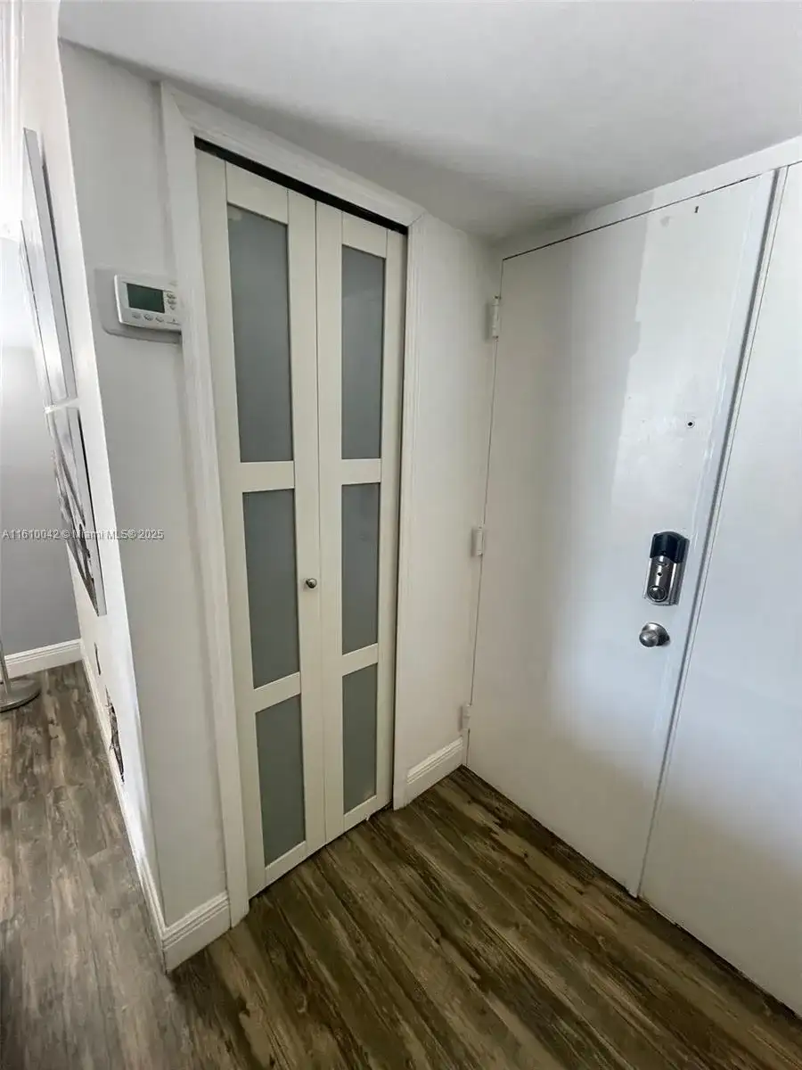 11800 SW 18th St # 4, Miami FL 33175 photo 3
