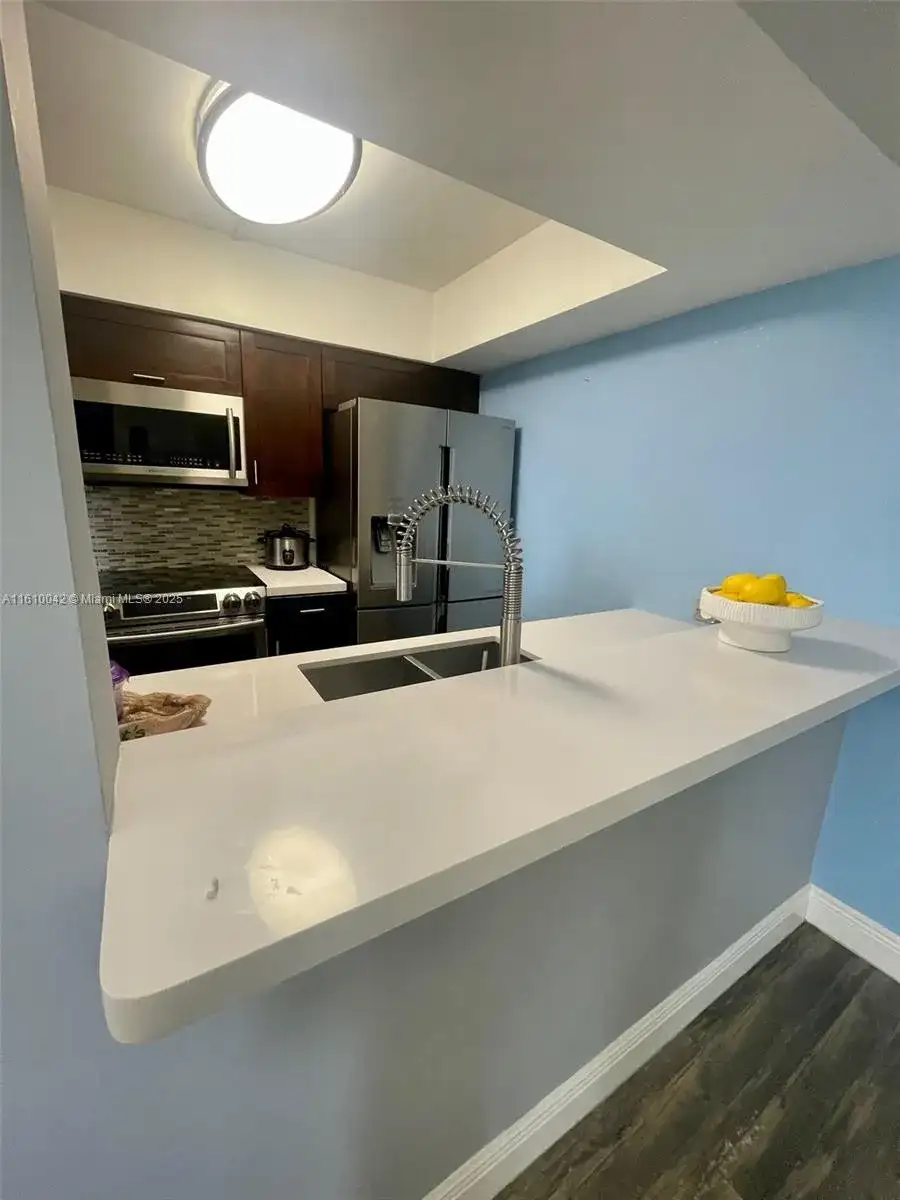 11800 SW 18th St # 4, Miami FL 33175 photo 4