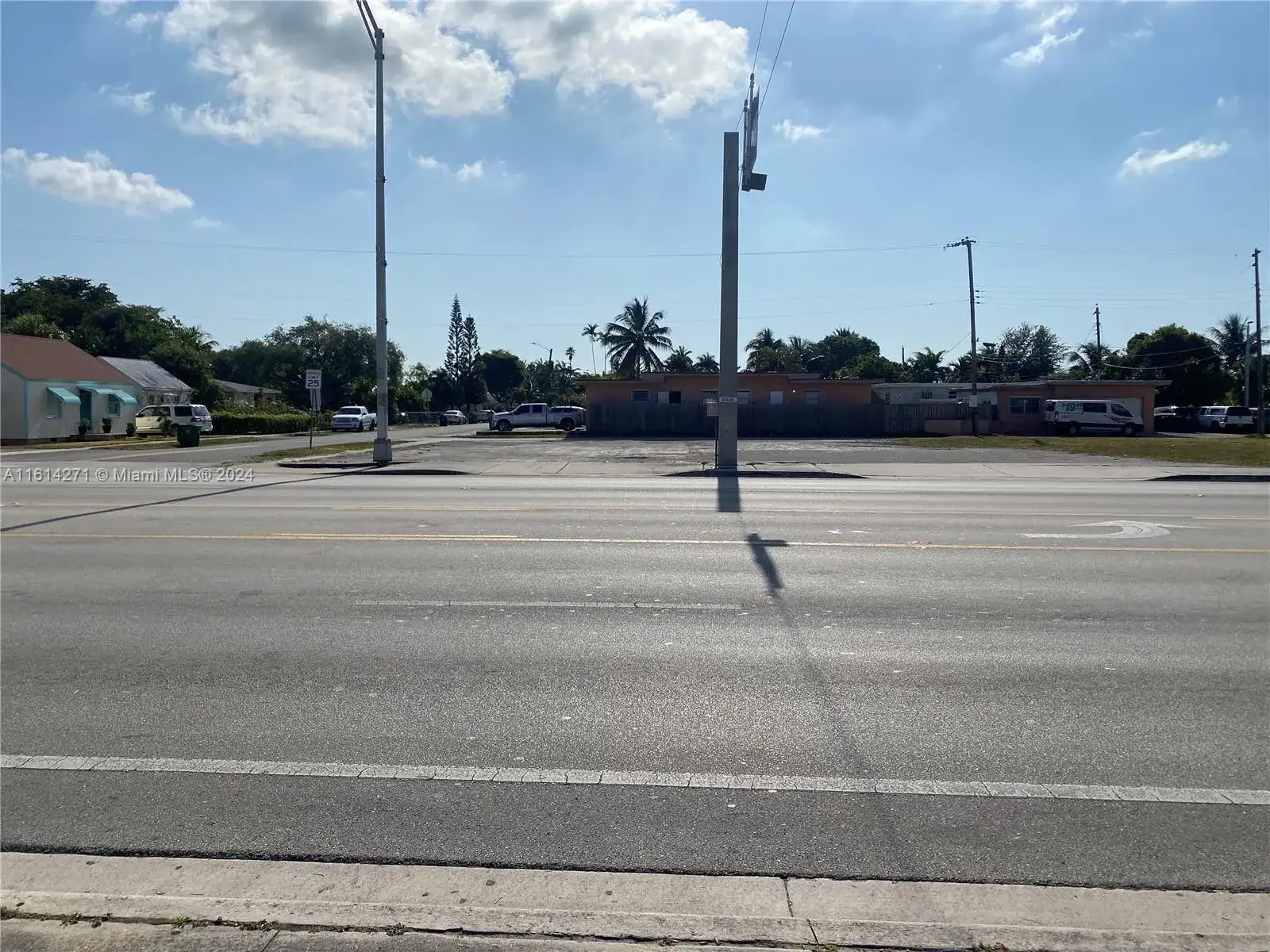 1409 S Federal Hwy, Dania Beach FL 33004 photo 3