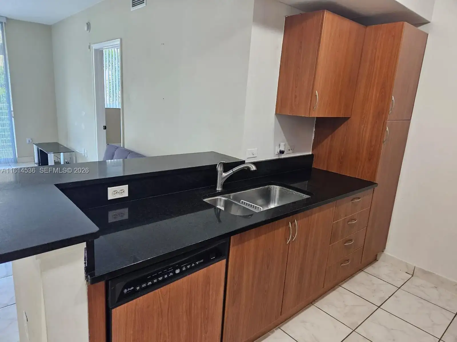 2775 NE NE 187th ST # 323, Aventura FL 33180 photo 3
