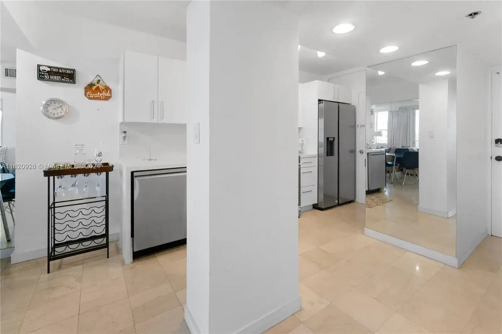 100 Lincoln Rd # 820, Miami Beach FL 33139 photo 3