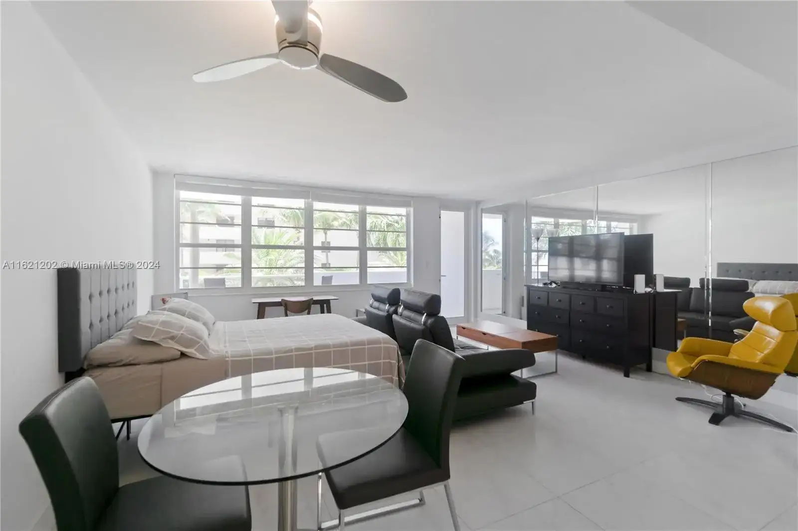 100 Lincoln Rd # 436, Miami Beach FL 33139 photo 2