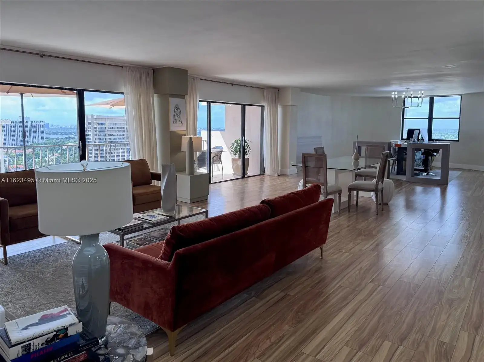 1800 NE 114TH ST # 2309, Miami FL 33181 photo 3