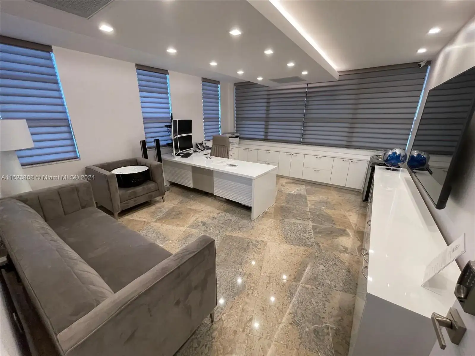 3800 S Ocean Dr # 212, Hollywood FL 33019 photo 2
