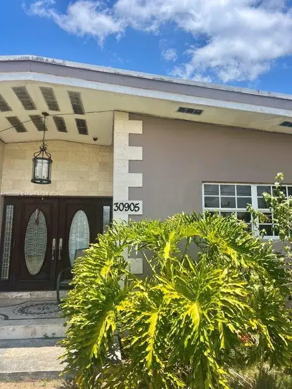 30905 SW 194th Ave, Homestead FL 33030 photo 2