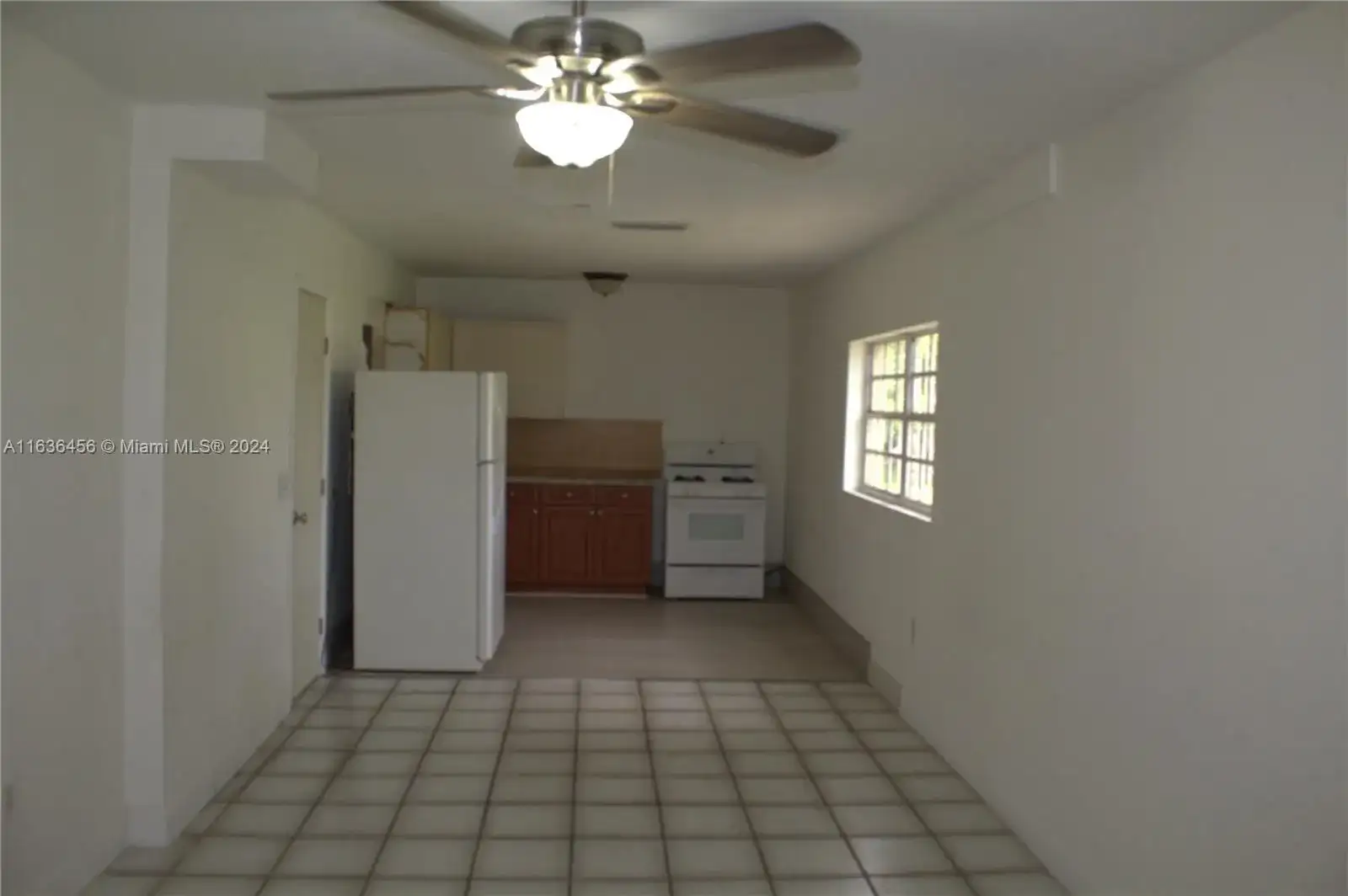 765 W 23rd St, Hialeah FL 33010 photo 4
