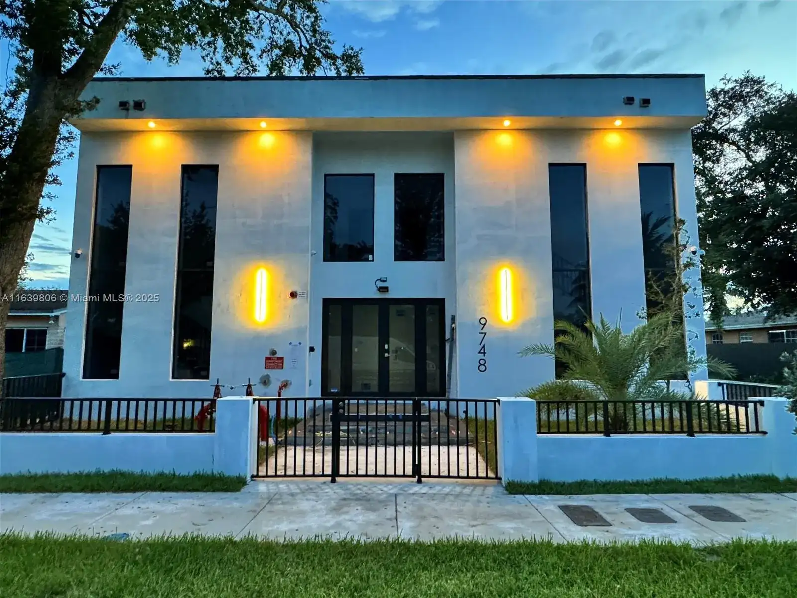 9748 NW 26th Ave, Miami FL 33147 photo 4