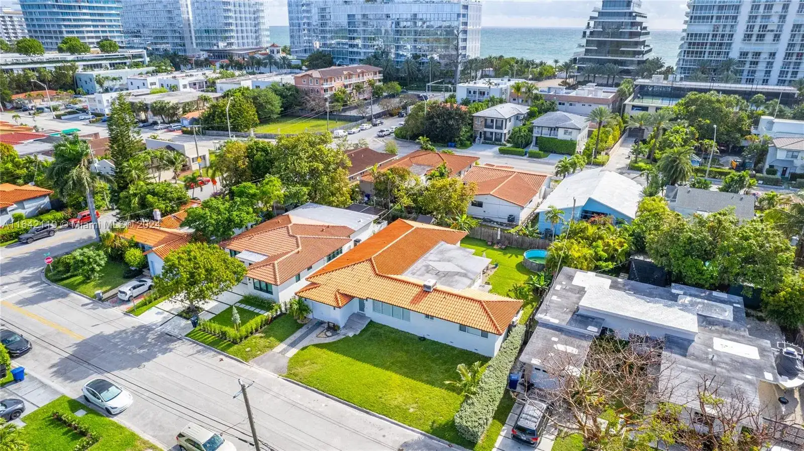 8951 Abbott Ave, Surfside FL 33154 photo 3