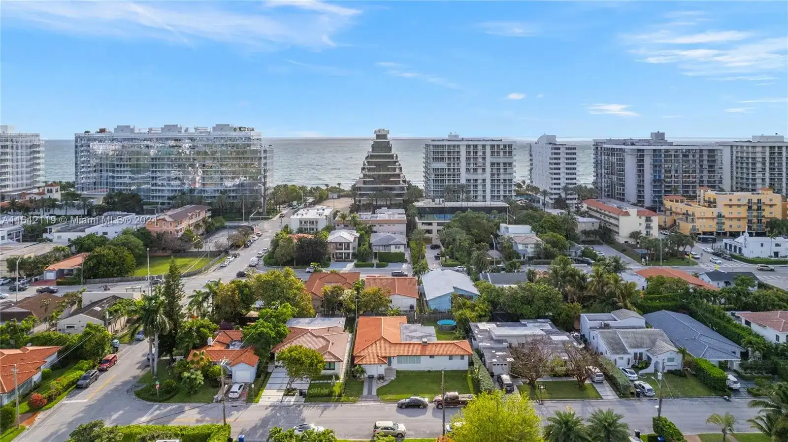 8951 Abbott Ave, Surfside FL 33154 photo 5