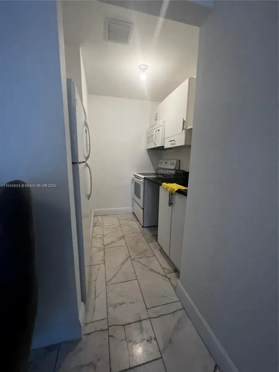 920 Jefferson Ave # 3, Miami Beach FL 33139 photo 4
