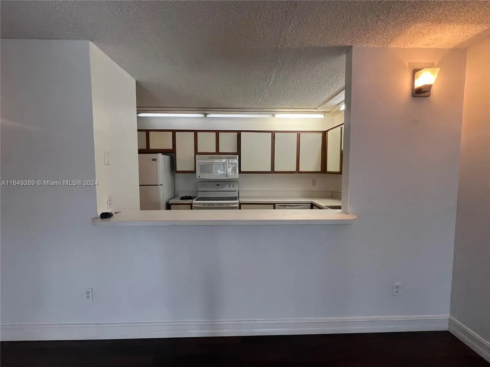 14820 Naranja Lakes Blvd, Homestead FL 33032 photo 2