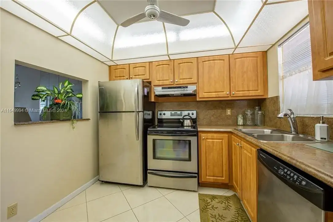 6700 Royal Palm Blvd # 103D, Margate FL 33063 photo 2