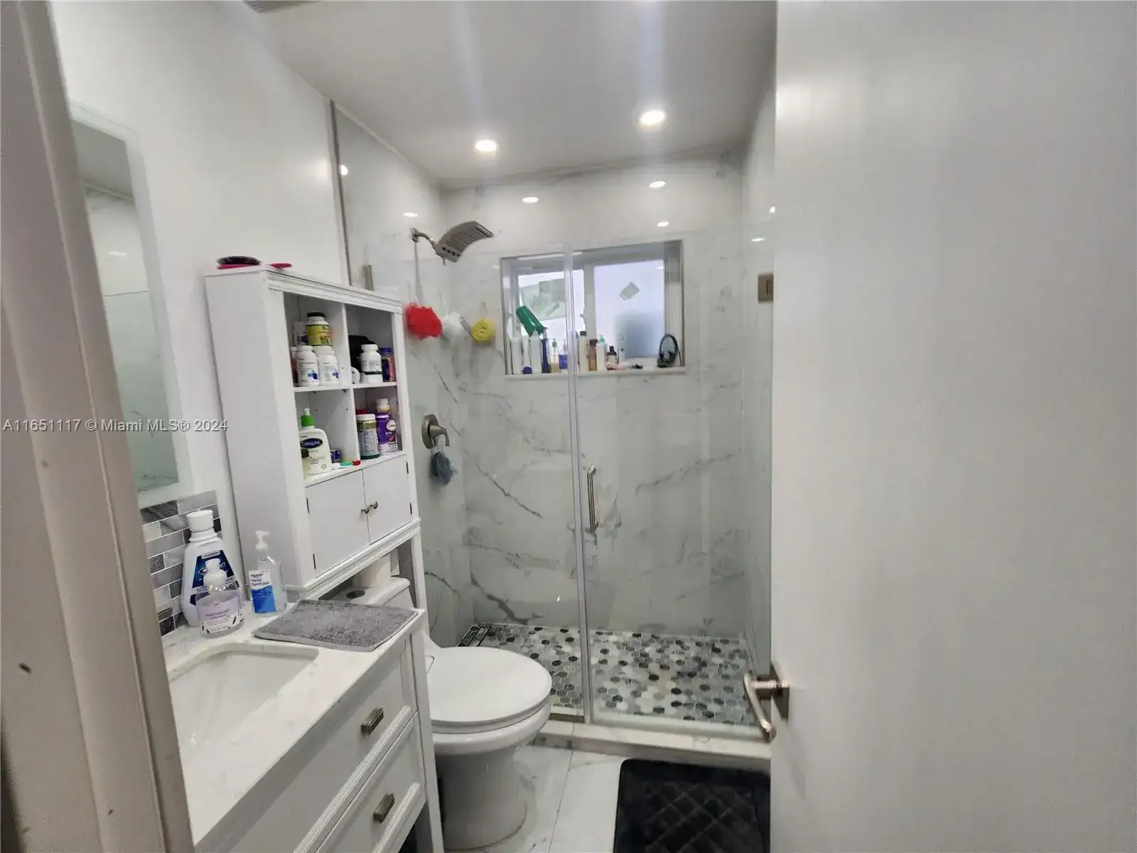 1025 NE 13th Ave, Homestead FL 33033 photo 5