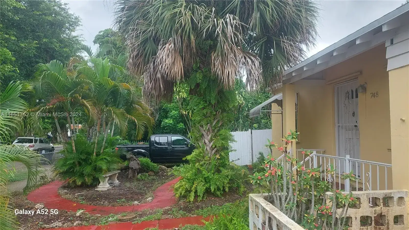 748 NE 127th St, North Miami FL 33161 photo 4