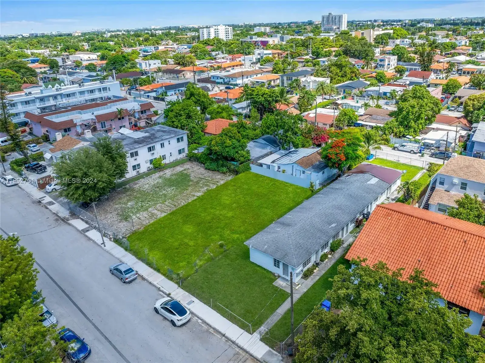 1941 NW Flagler Ter, Miami FL 33135 photo 4
