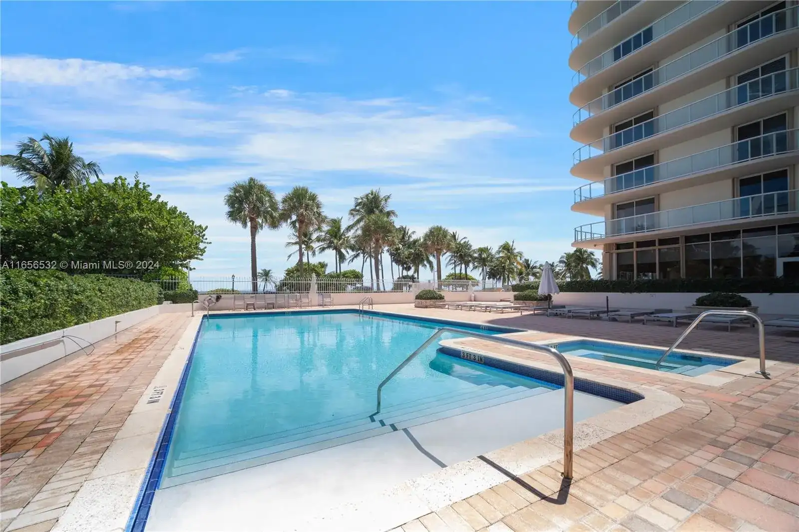 8855 Collins Ave # 2D, Surfside FL 33154 photo 3