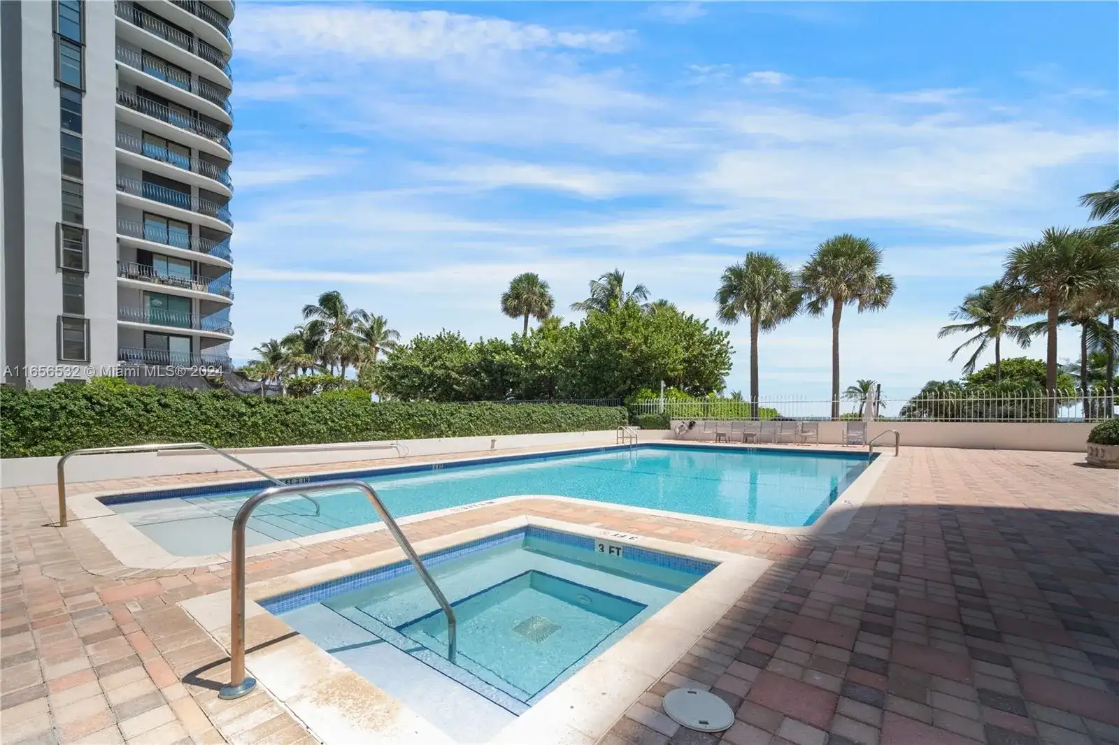 8855 Collins Ave # 2D, Surfside FL 33154 photo 4