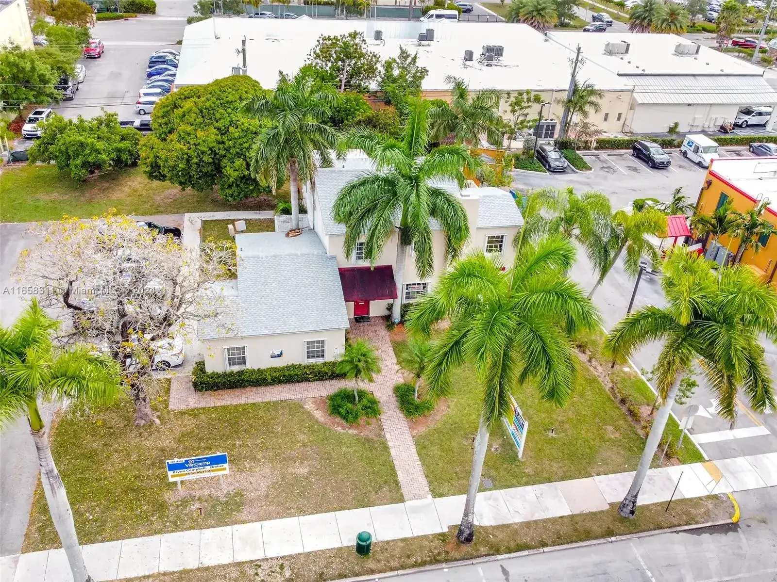 633 N Krome Ave, Homestead FL 33030 photo 4