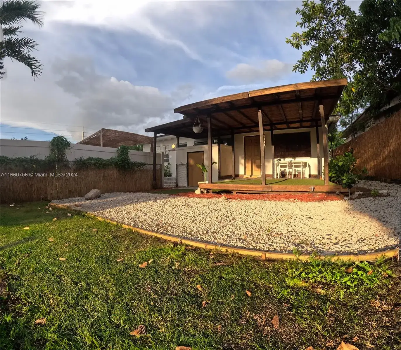 30 NW 24th Ave, Miami FL 33125 photo 5