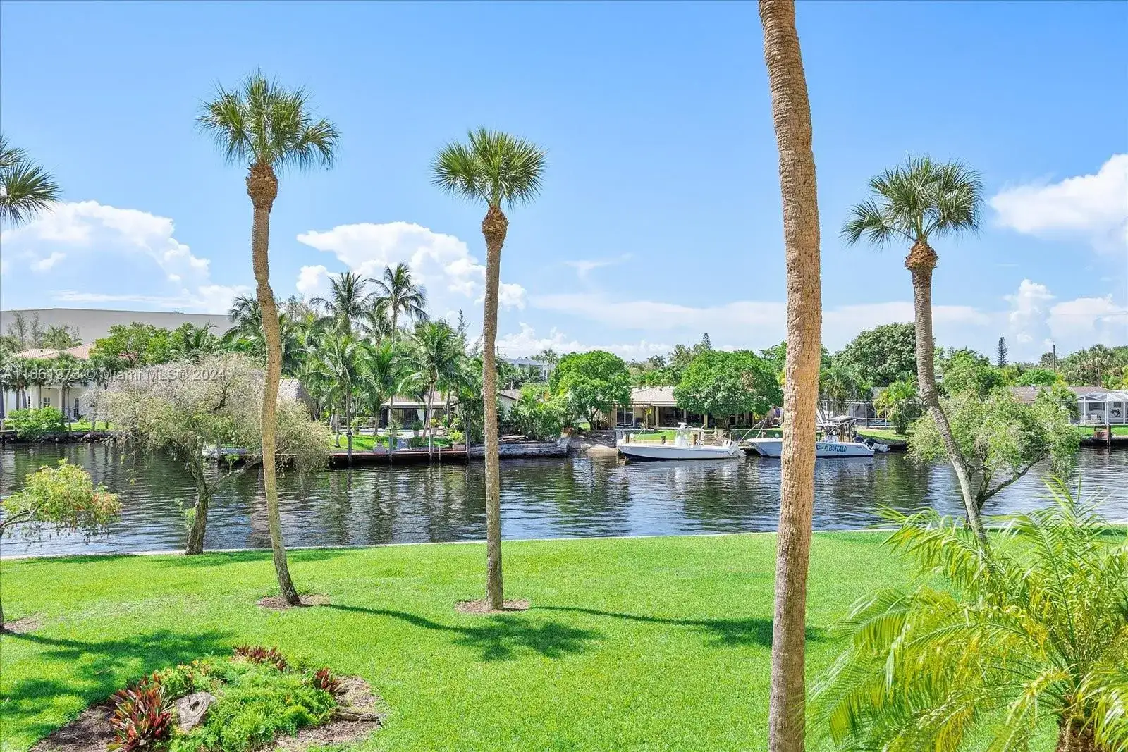 13 Royal Palm Way # 2010, Boca Raton FL 33432 photo 3