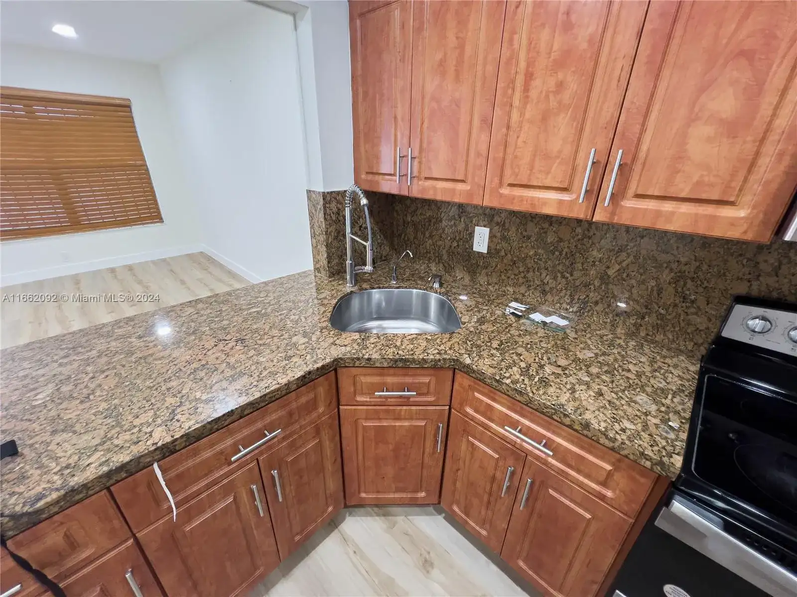 2655 W 67th Pl # 13, Hialeah FL 33016 photo 4