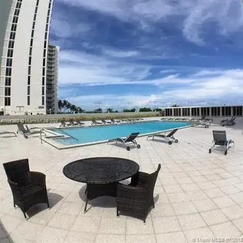 5601 Collins Ave # 523, Miami Beach FL 33140 photo 4