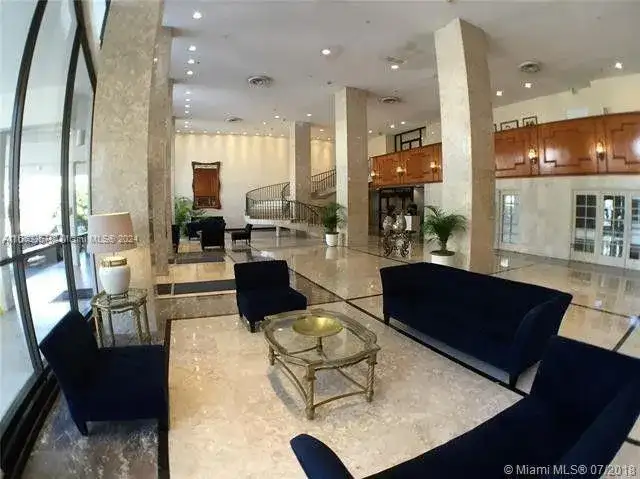 5601 Collins Ave # 523, Miami Beach FL 33140 photo 5