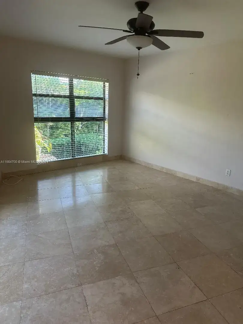 32 Camden Dr # 8, Bal Harbour FL 33154 photo 5