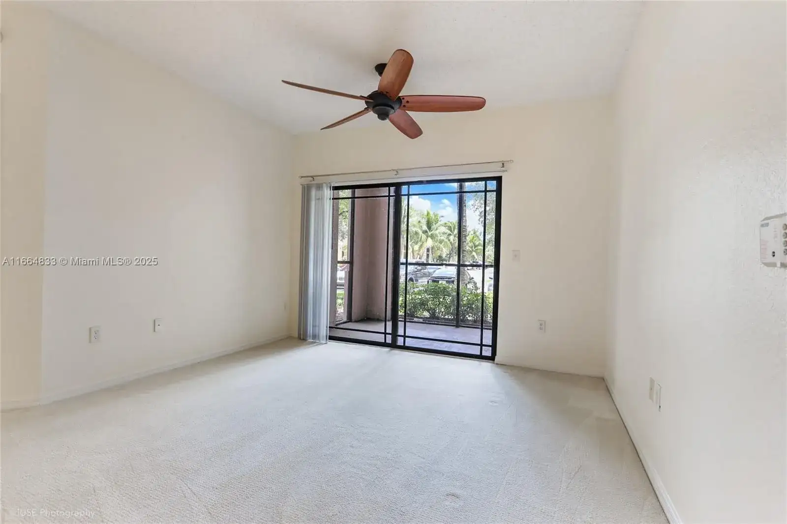 2724 Anzio Ct # 105, Palm Beach Gardens FL 33410 photo 2