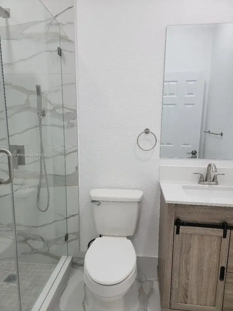 15980 SW 60th St # A, Miami FL 33193 photo 4