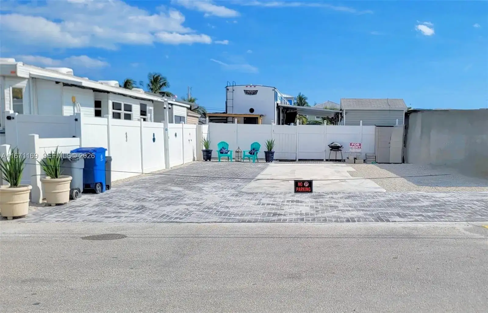 325 Calusa St 376, Key Largo FL 33037 photo 2