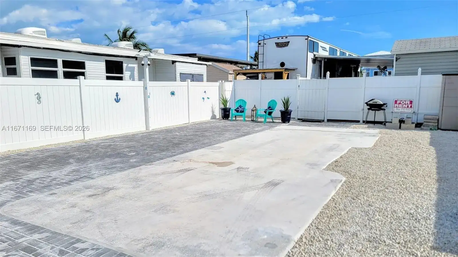 325 Calusa St 376, Key Largo FL 33037 photo 3