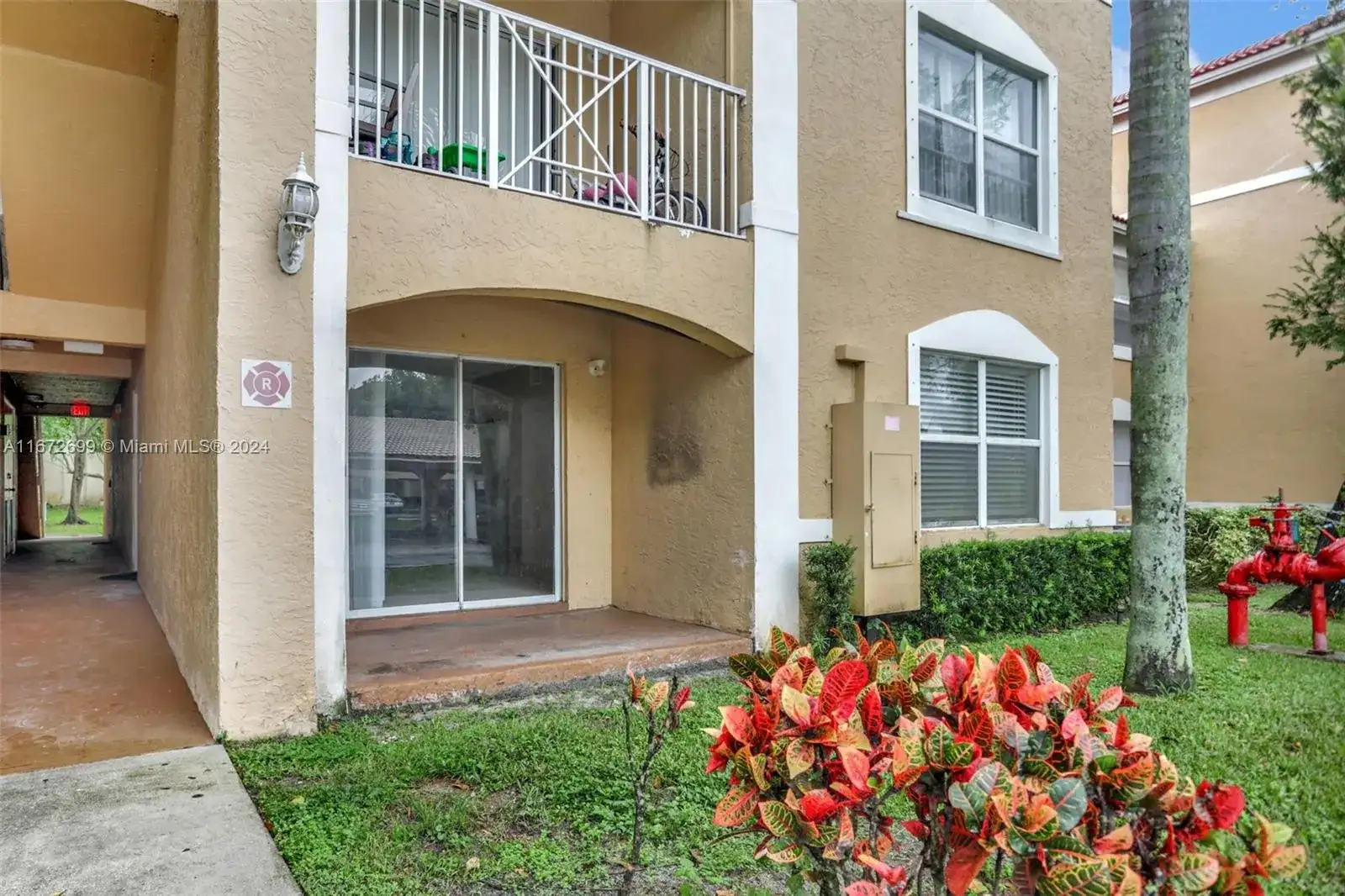 5590 NW 61st St # 803, Coconut Creek FL 33073 photo 2