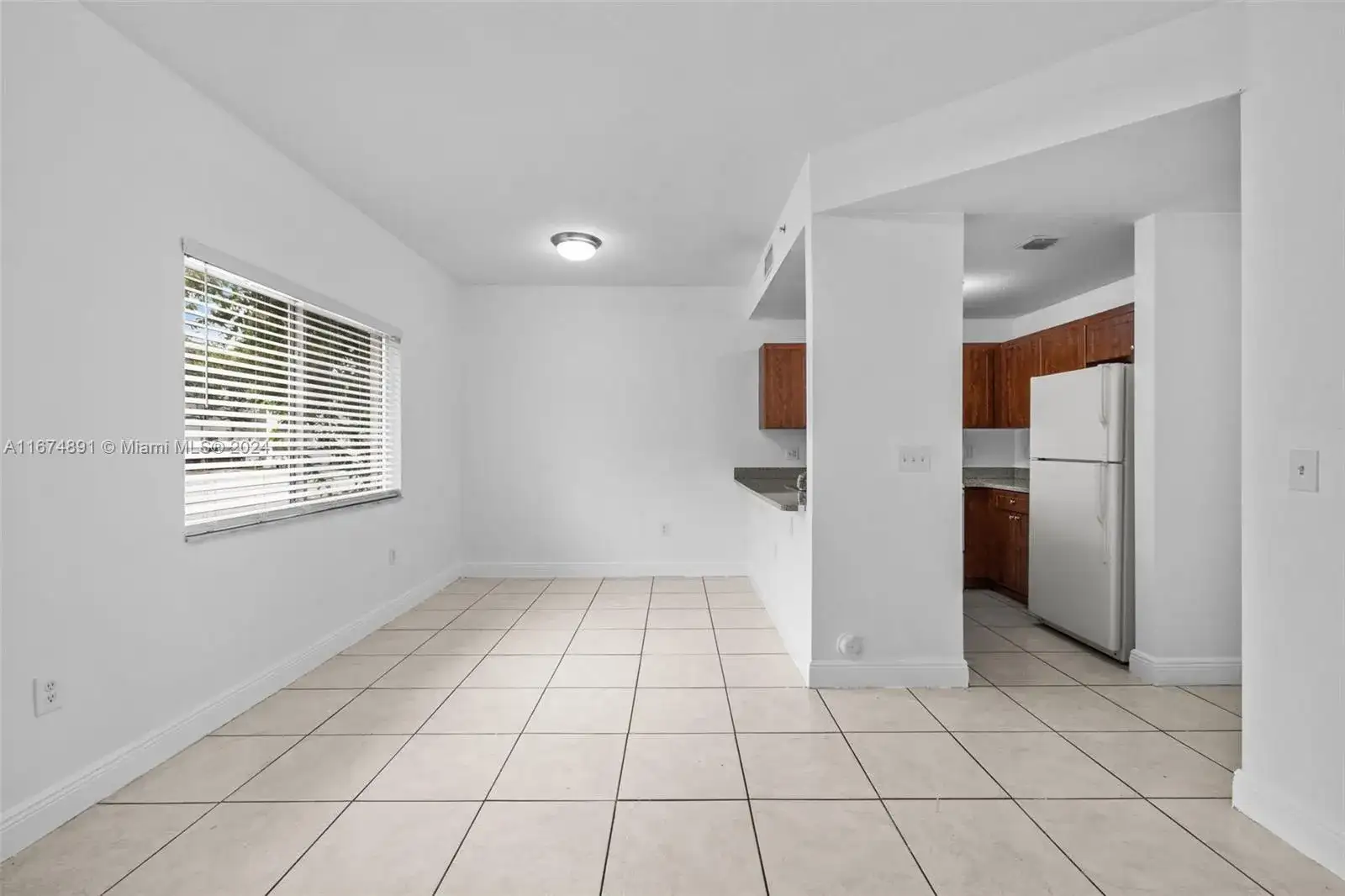 2493 W 78th St # 103, Hialeah FL 33016 photo 5