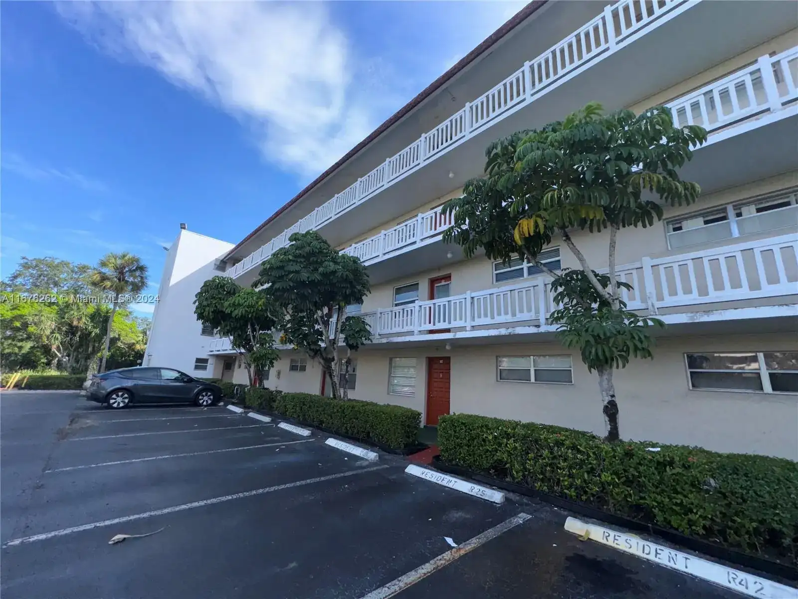 3776 Inverrary Blvd # 207R, Lauderhill FL 33319 photo 2