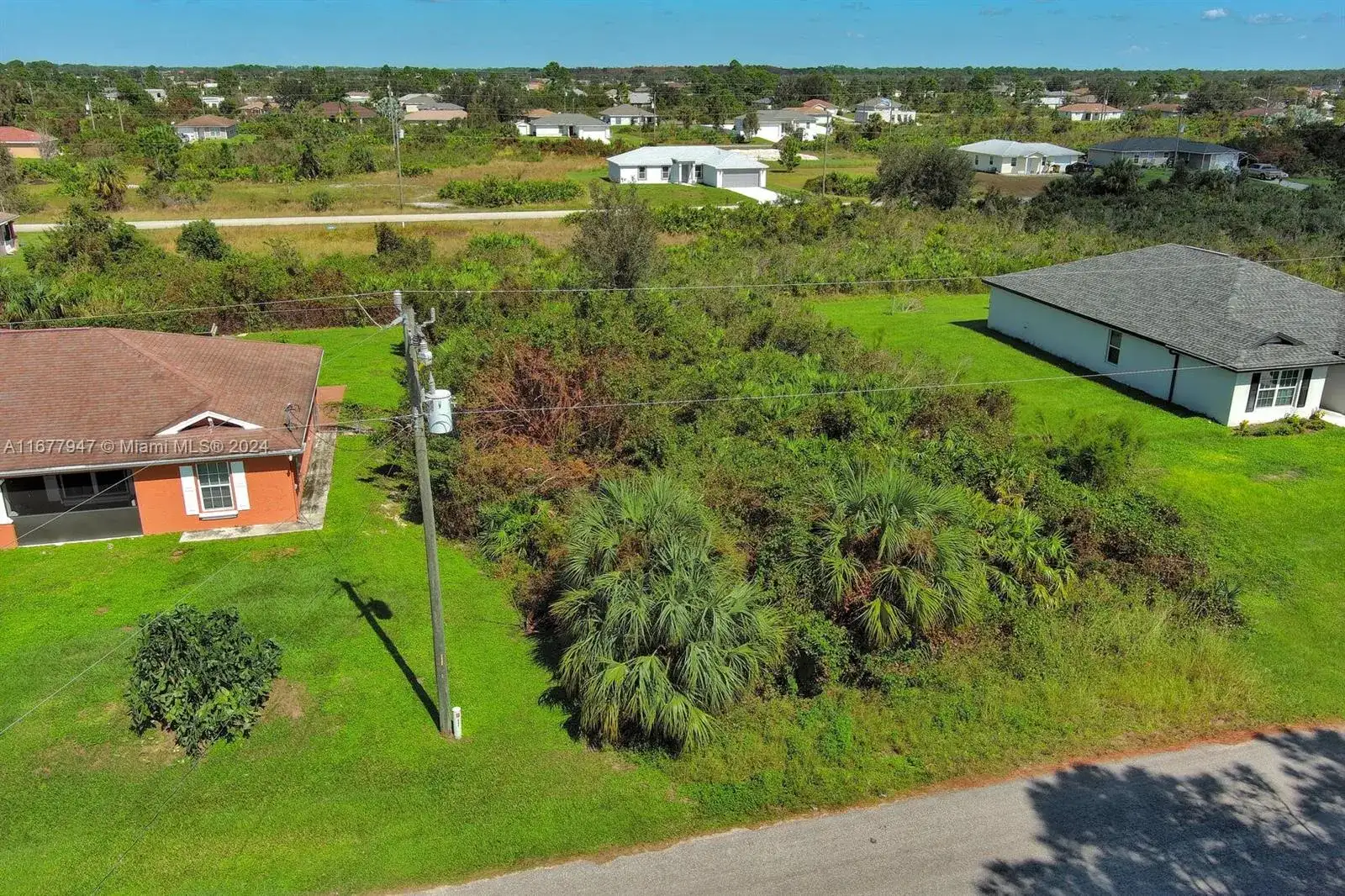 2912 61st St W, Lehigh Acres FL 33971 photo 4