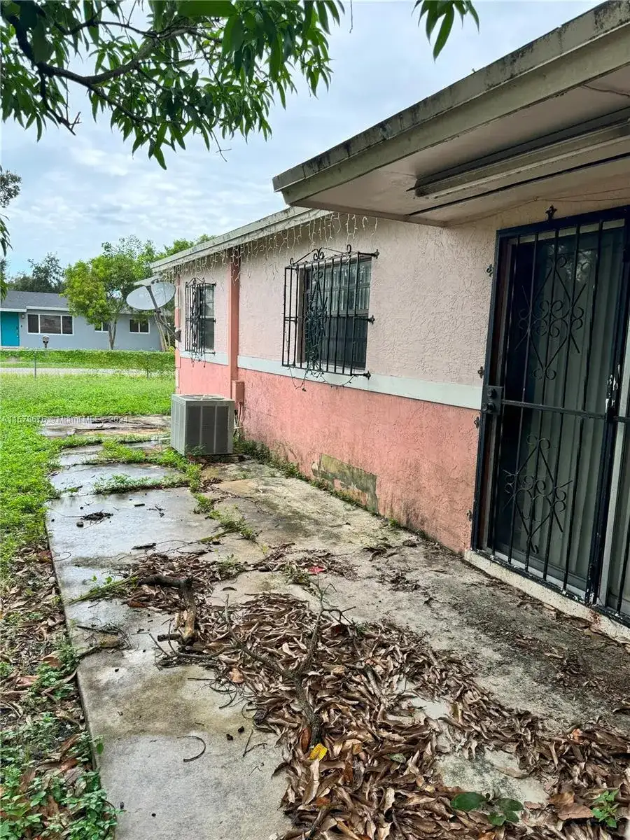 3800 NW 208th St, Miami Gardens FL 33055 photo 4