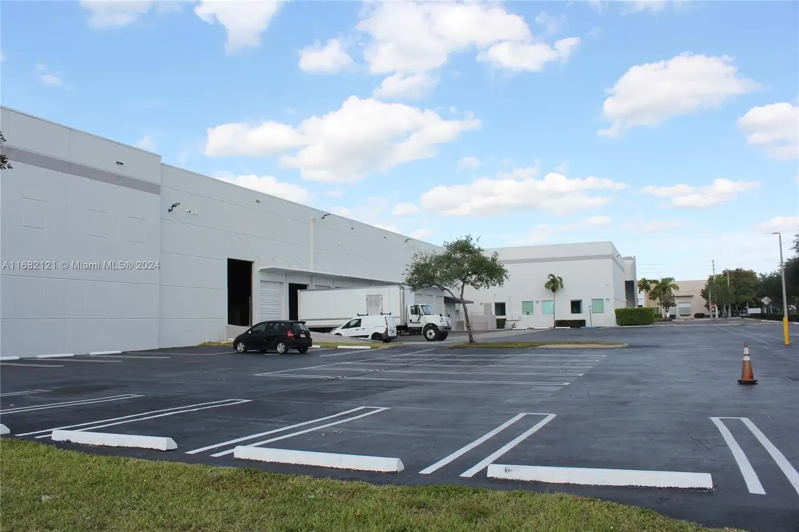 3450 NW 115th Ave, Doral FL 33178 photo 4