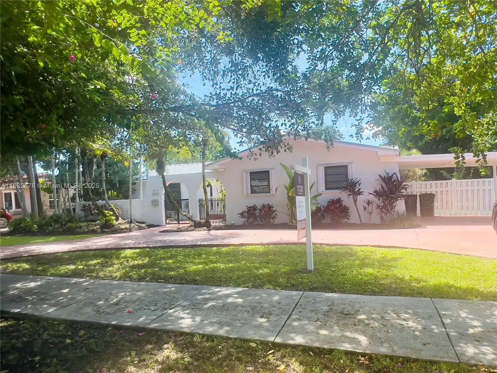 6520 SW 48th St, South Miami FL 33155 photo 4