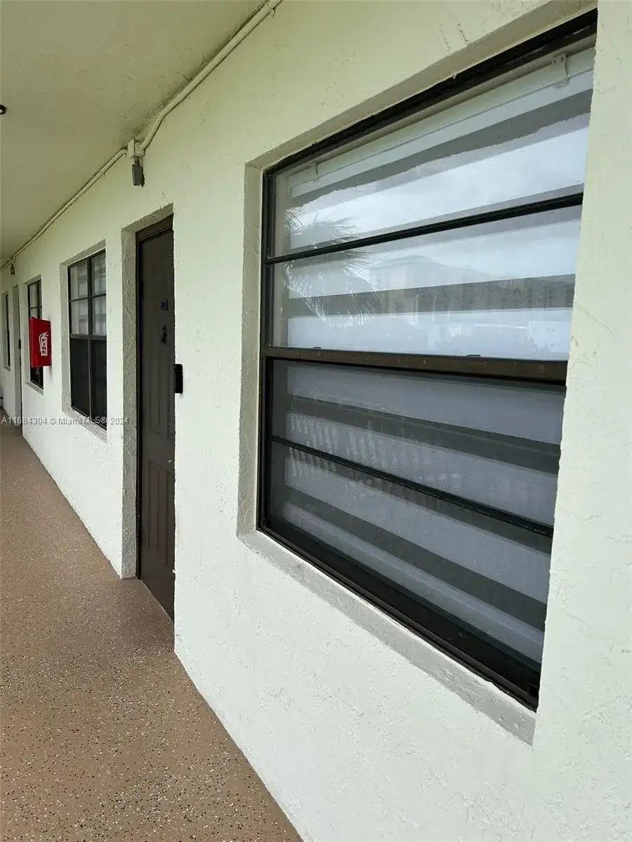 500 NE 2nd St # 310, Dania Beach FL 33004 photo 3