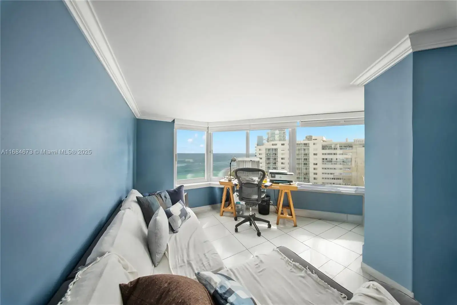 7135 Collins Ave, Miami Beach FL 33141 photo 5