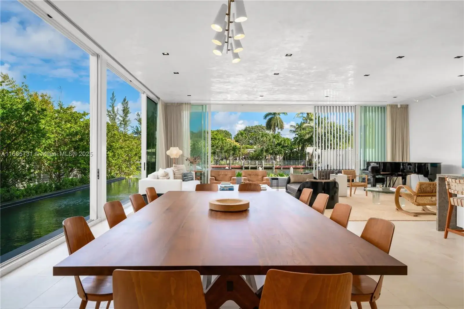 1041 W 48th St, Miami Beach FL 33140 photo 5