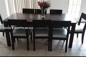 815 NE 178th Ter, Miami FL 33162 photo 3