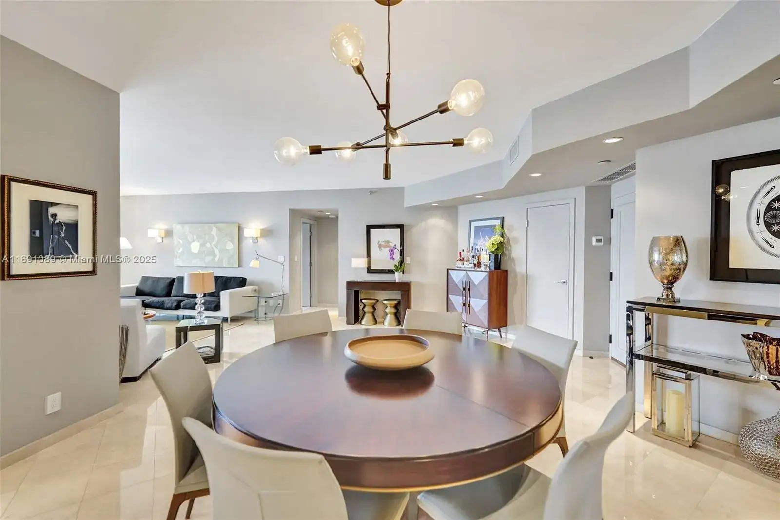 2800 Island Blvd, Aventura FL 33160 photo 5