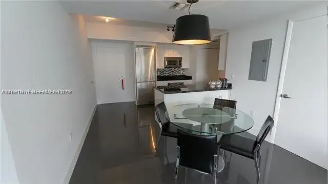 92 SW 3rd St # 1802, Miami FL 33130 photo 4